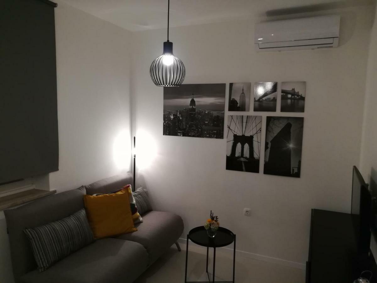 Apartments Mirela Novigrad Istria Εξωτερικό φωτογραφία